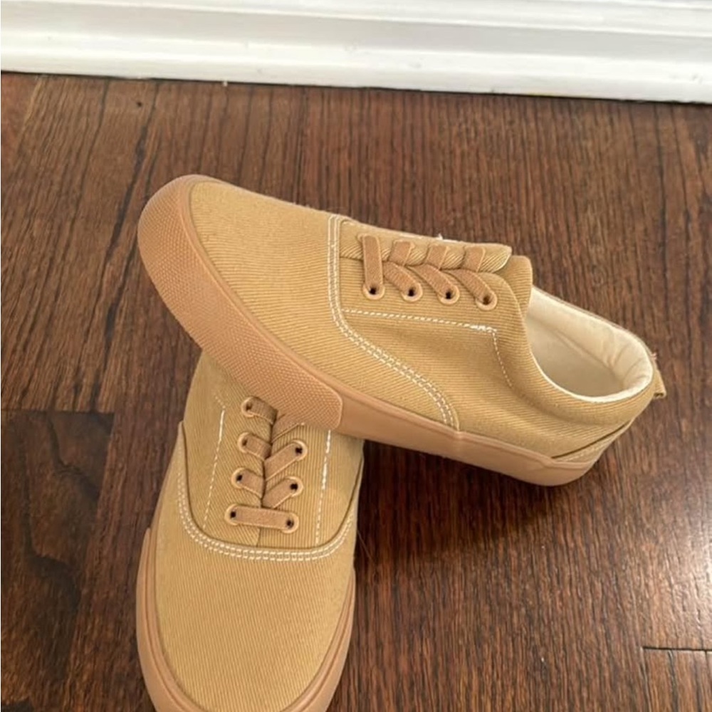 Boy’s Brand NEW - Cat & Jack - SIZE 3Y